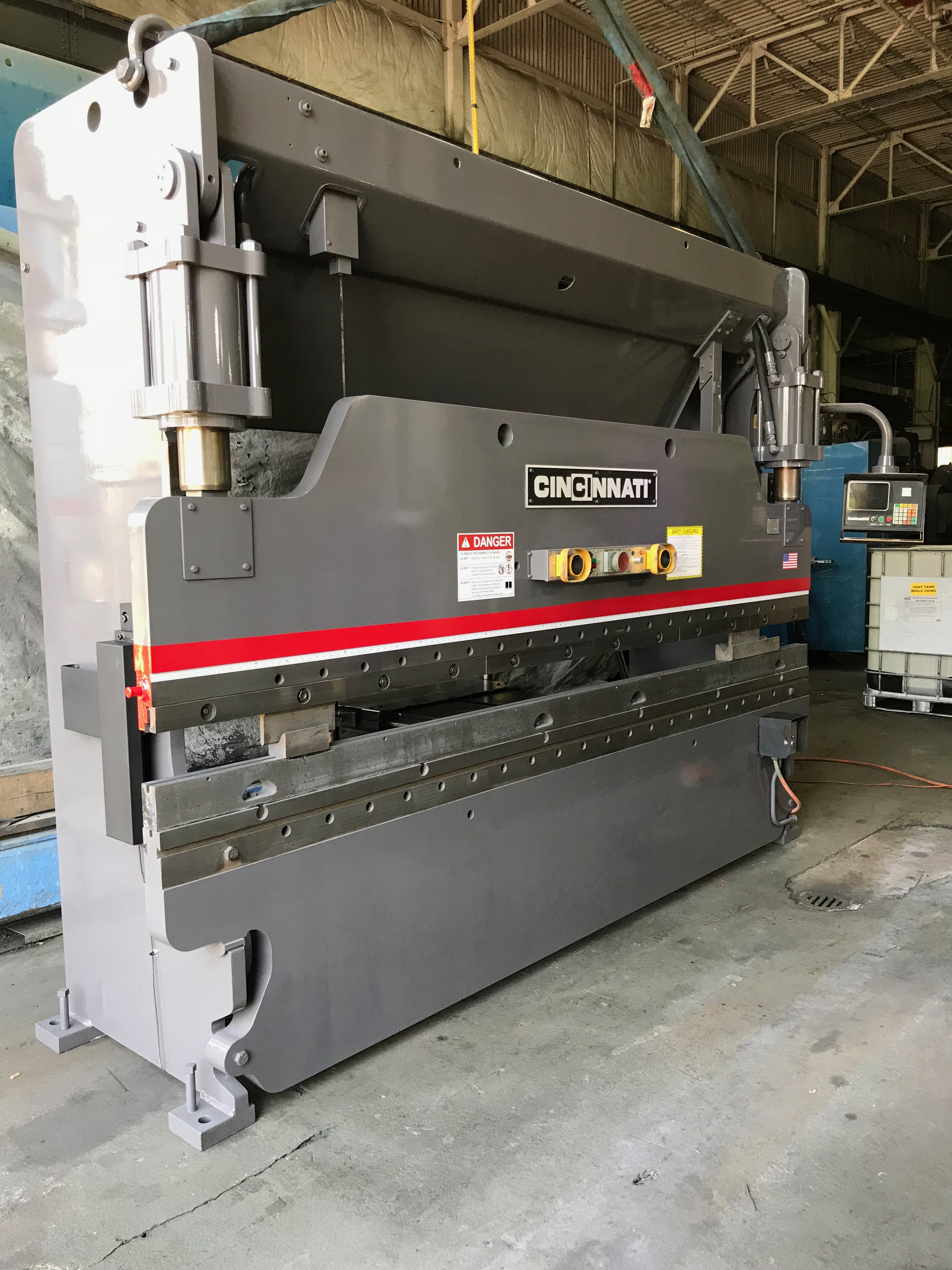 90 Ton X 12' Cincinnati Model 90CB CNC Press Brake