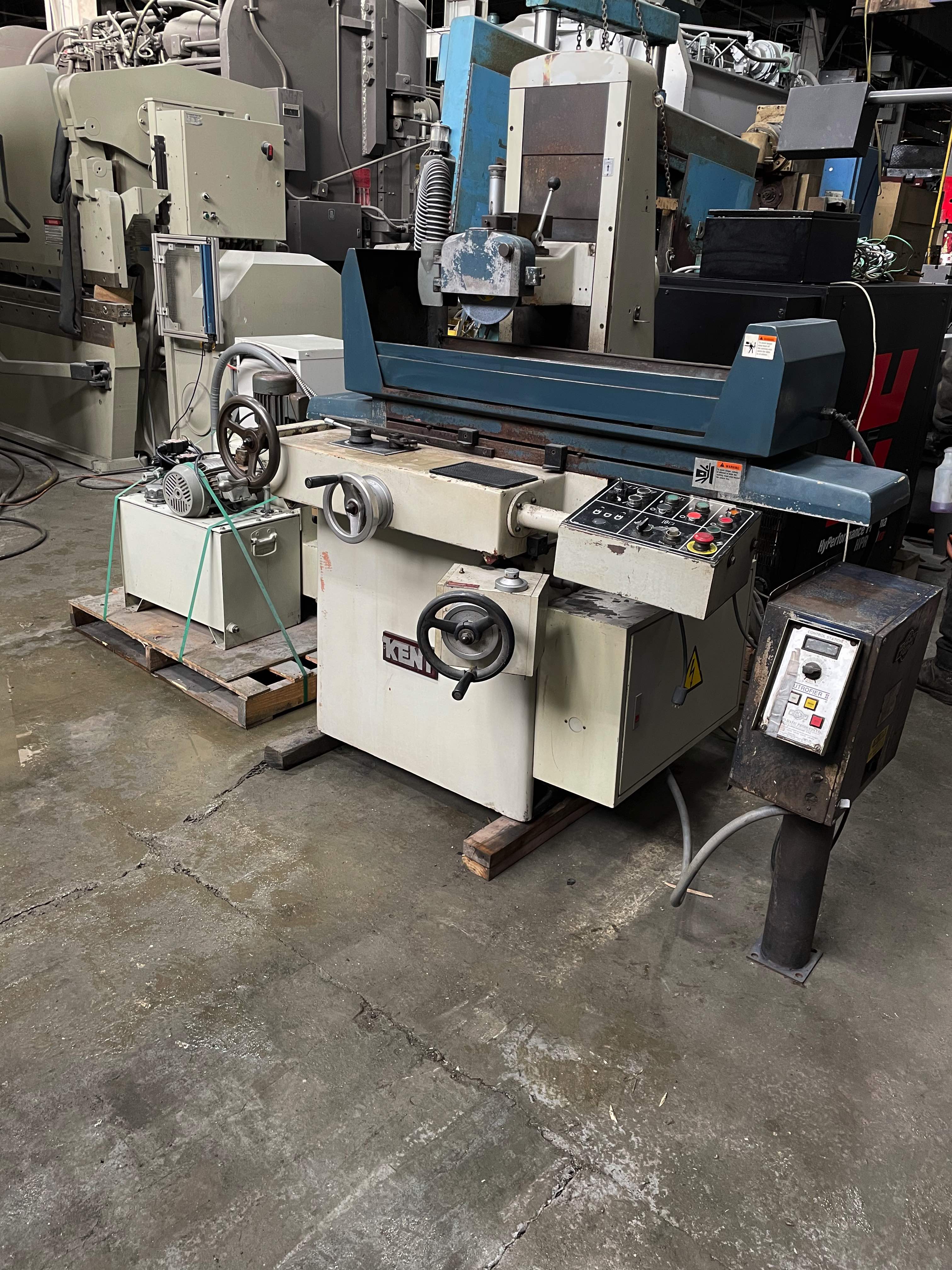 8" X 18" Kent Model KGS-250AHD Surface Grinder