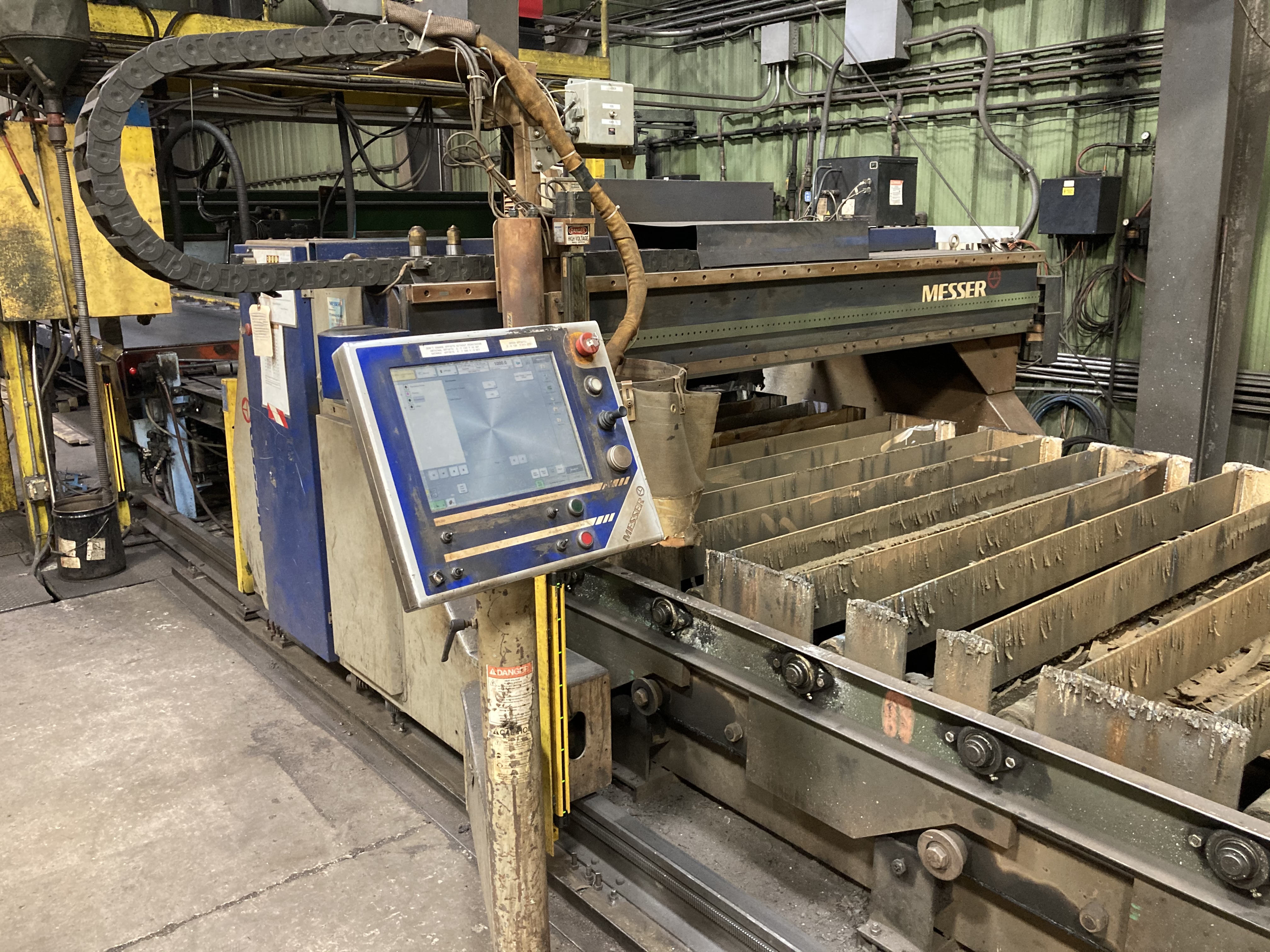 6' X 41' Messer Titan 6/4 CNC Plasma Cutting System