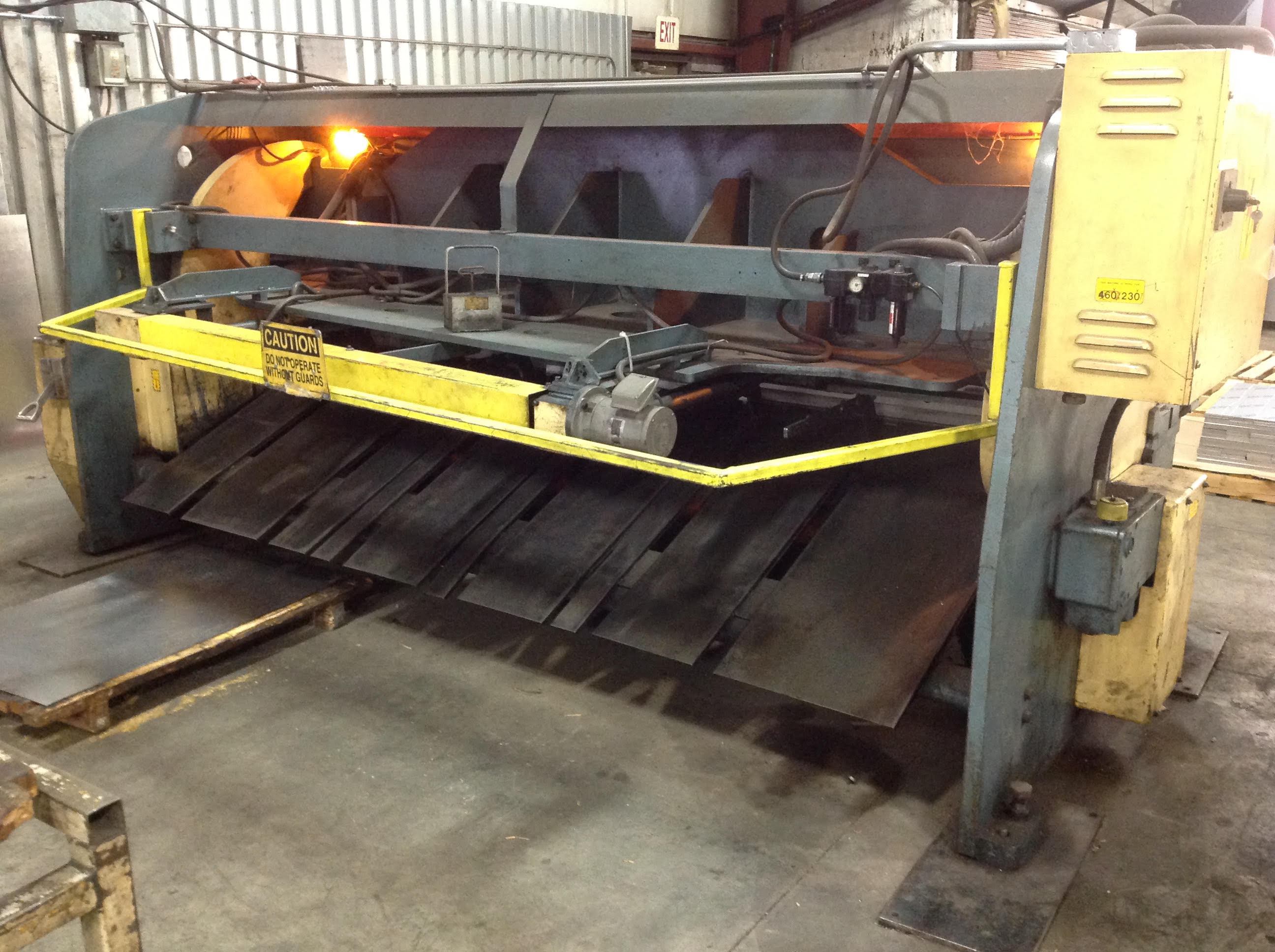 1/4" X 10'  Amada Model M3060 Power Squaring Shear
