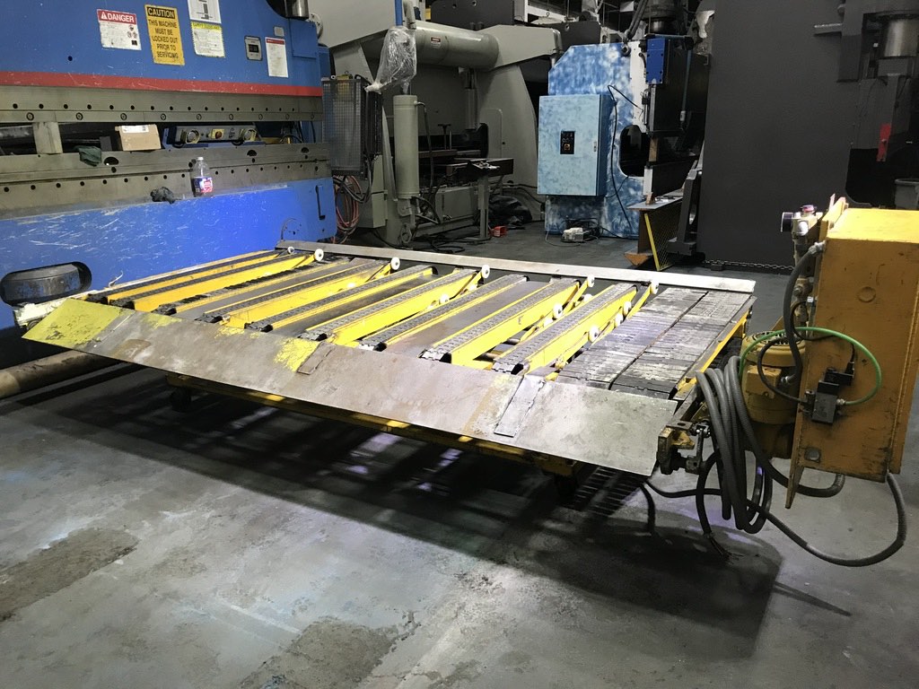 Cincinnati 2CV10 Shear Conveyor