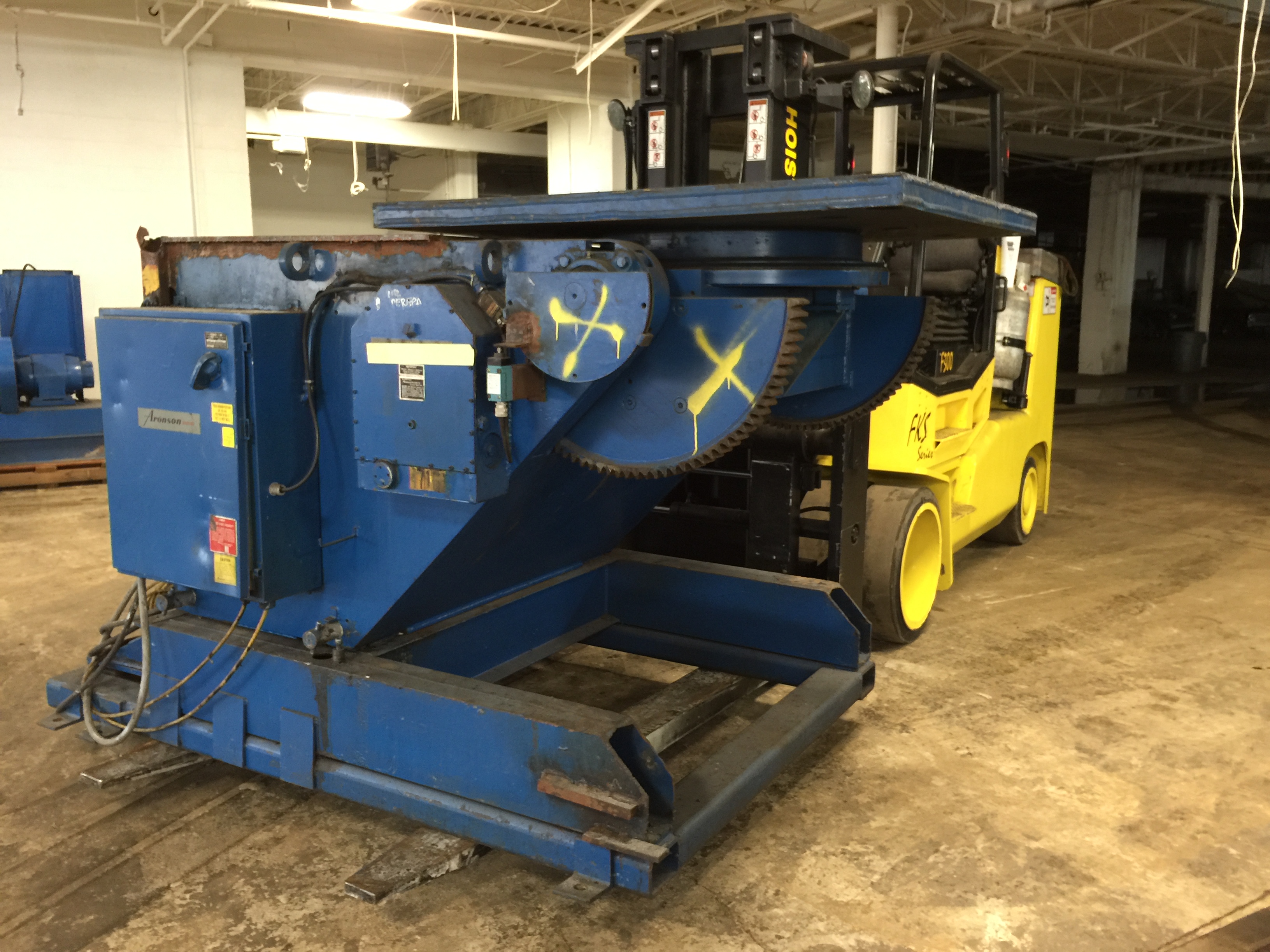 24,000 Aronson Model HD240A Welding Positioner24,000 Aronson Model HD240A Welding Positioner