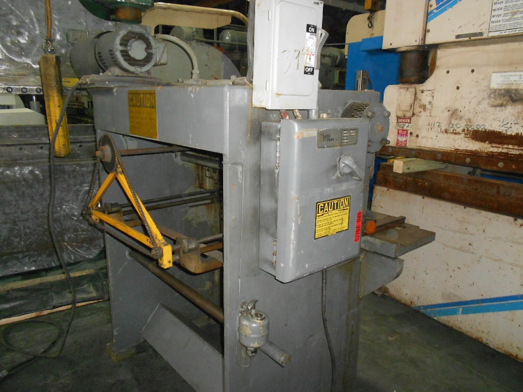 12 Gauge X 40" Lodge & Shipley Model 2CT40i High Speed Power Squaring Shear New 1978