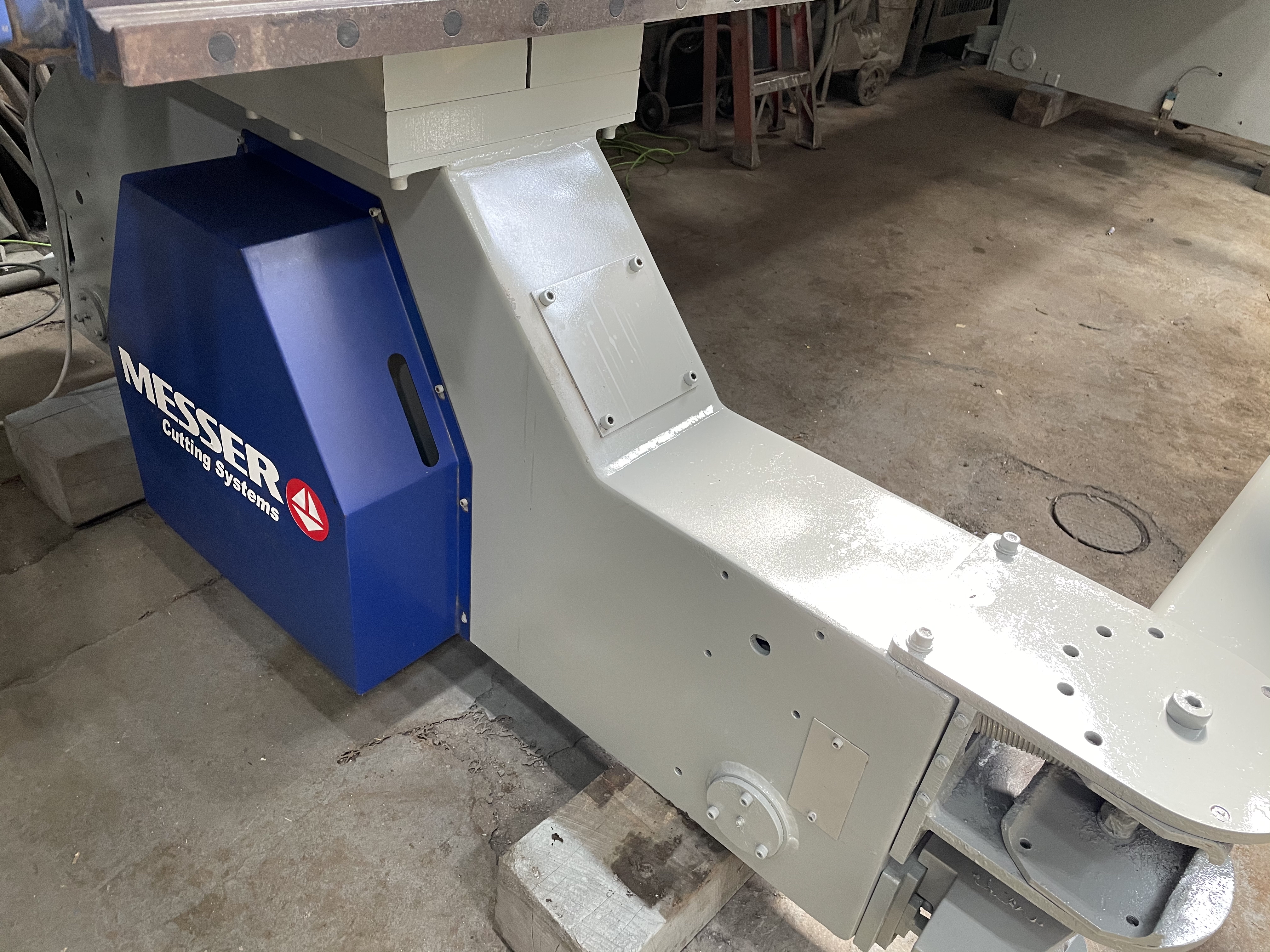 12' X 40' Messer Model MPC 2012LP Plasma System