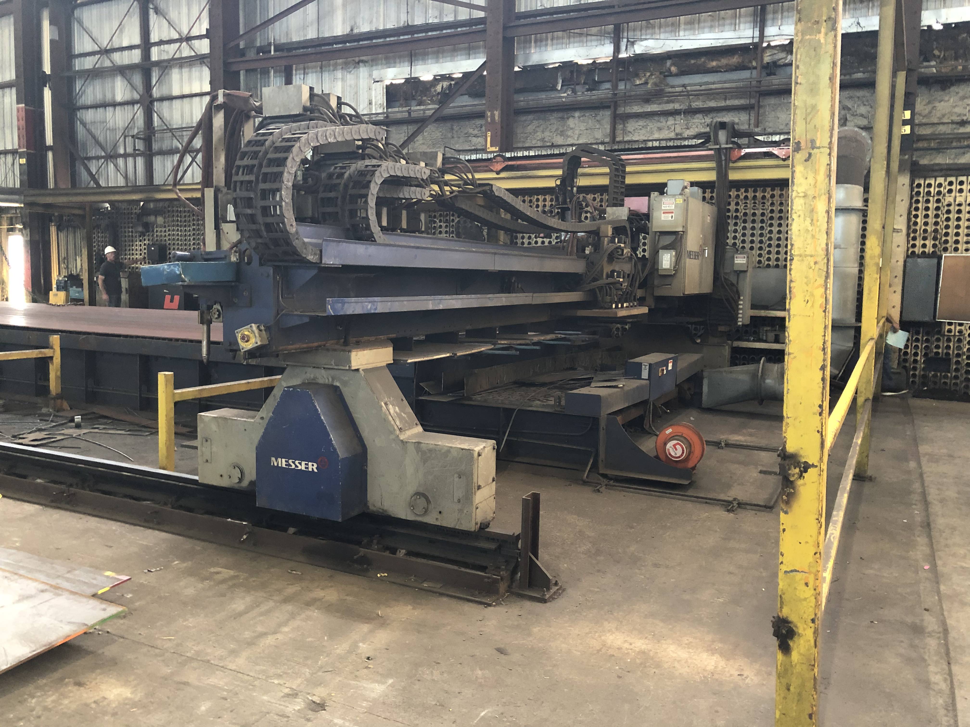 20' X 40' Messer TMC 4520 CNC Plasma / Oxygen Cutting System