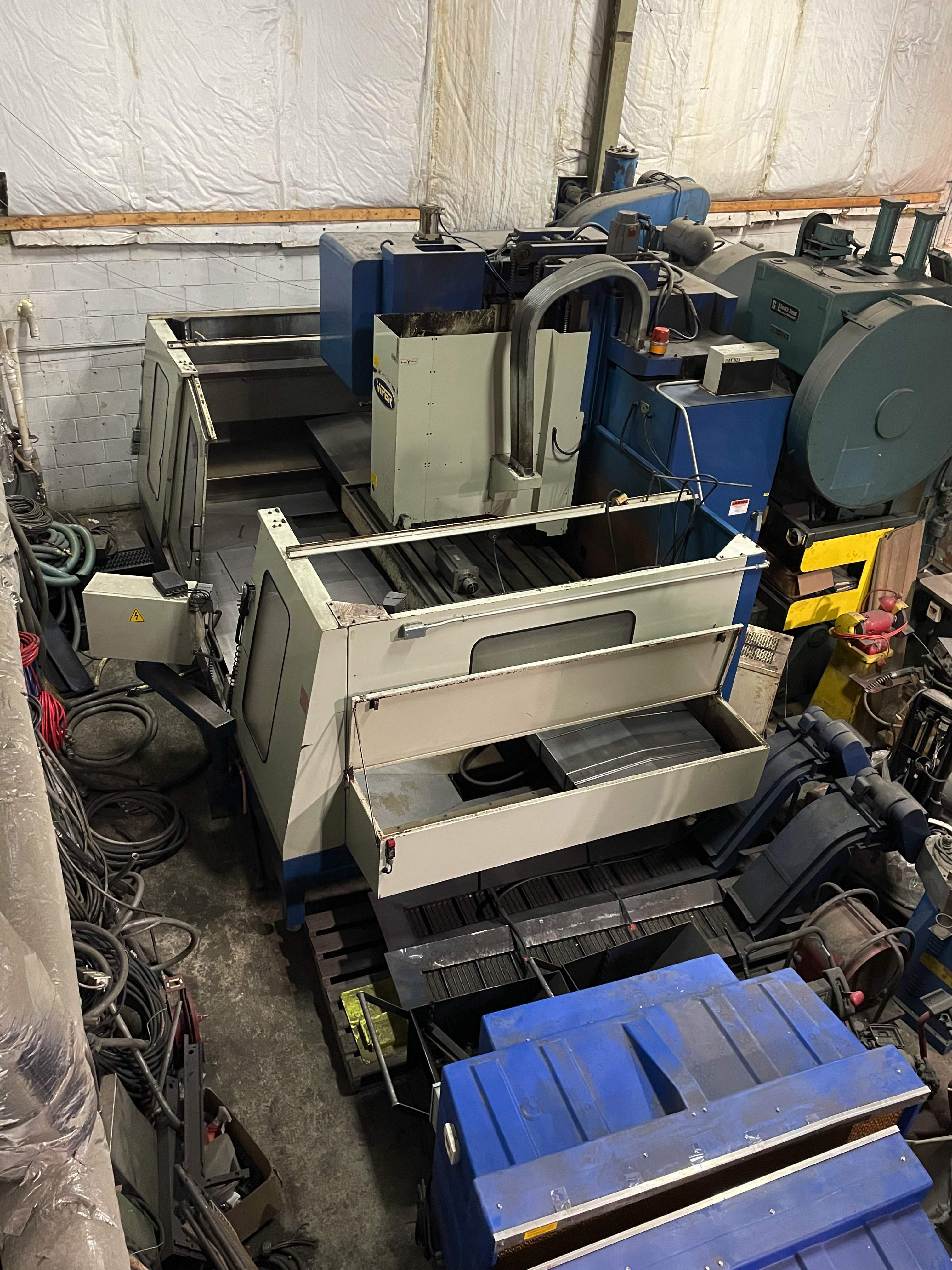 Mighty Viper 2100 Vertical Machining Center
